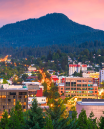 Cat Sitters in Eugene, OR